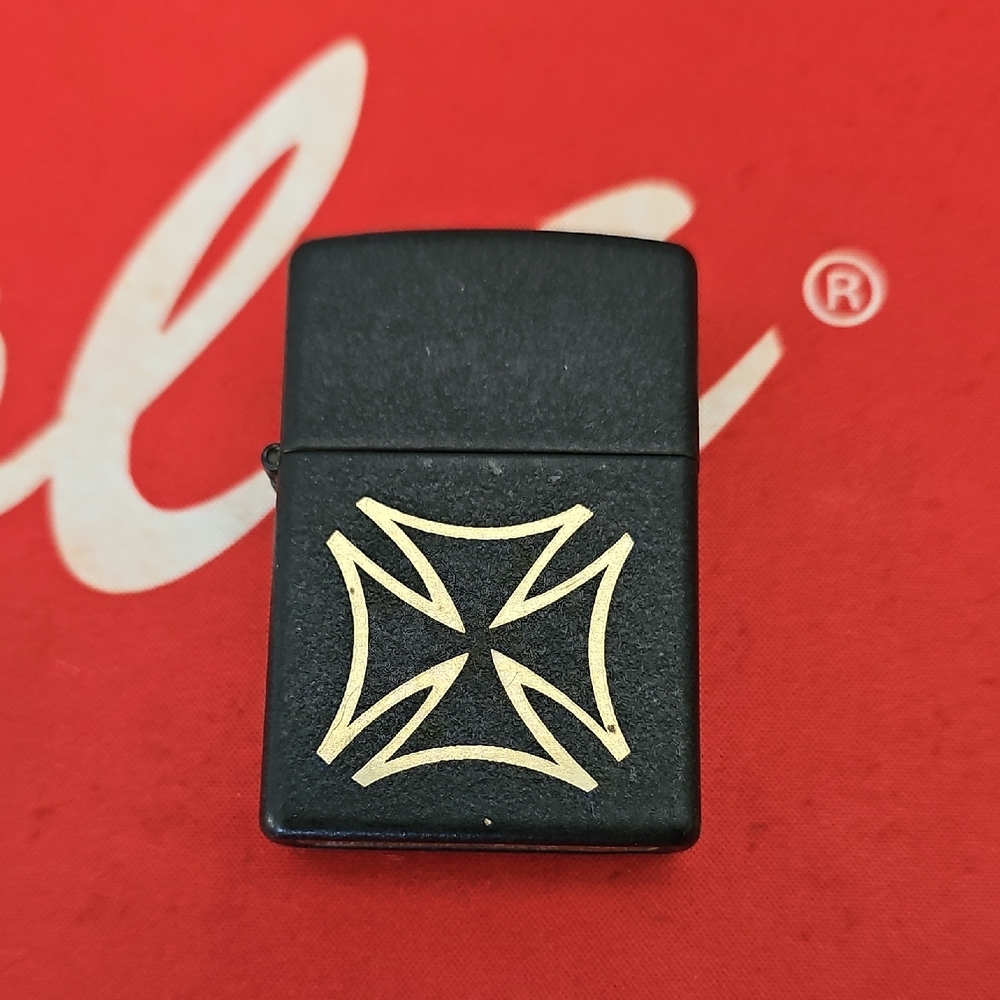 Stylish Black and Gold Cross Lighter